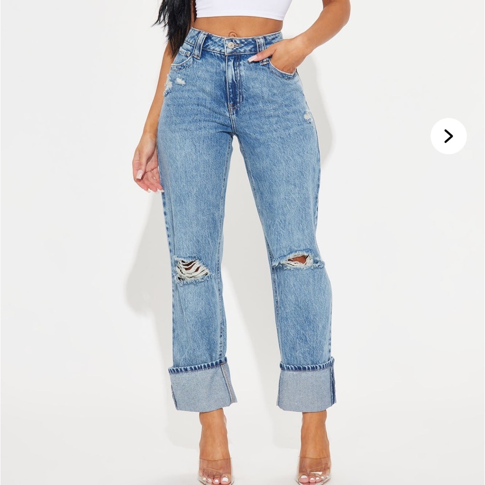 Fashion nova Poppy non stretch ripped cuffed Straight Leg Jeans